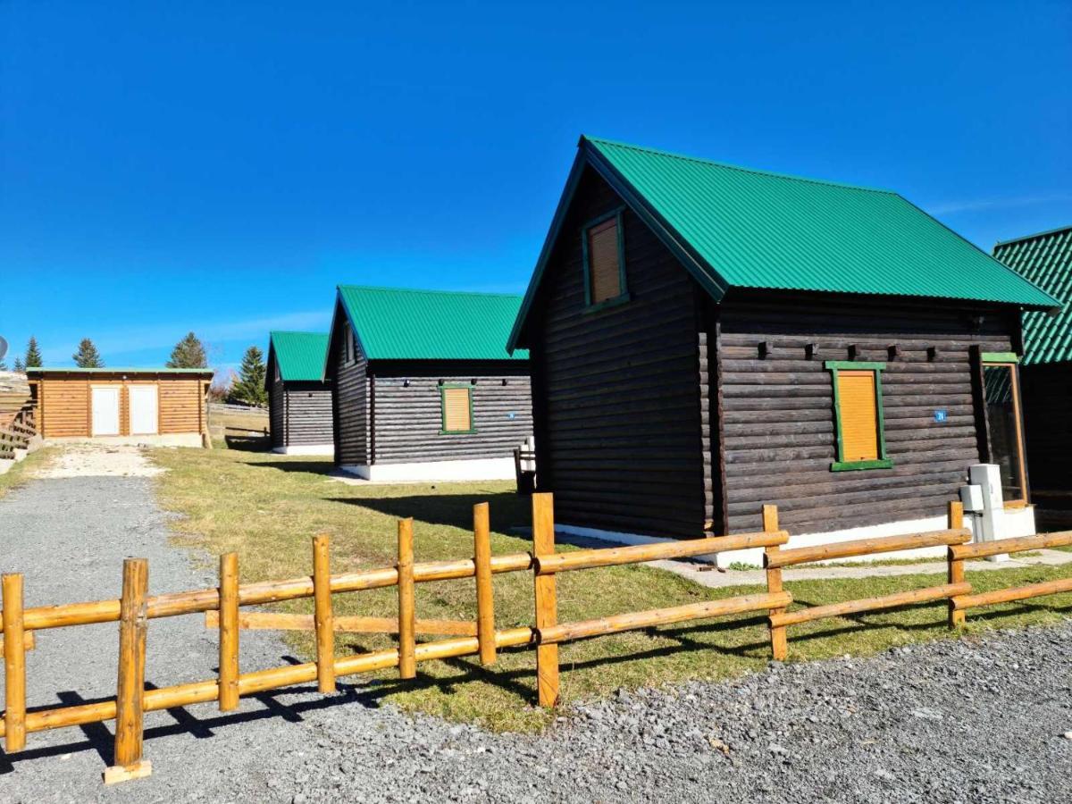 Black Pine Chalet